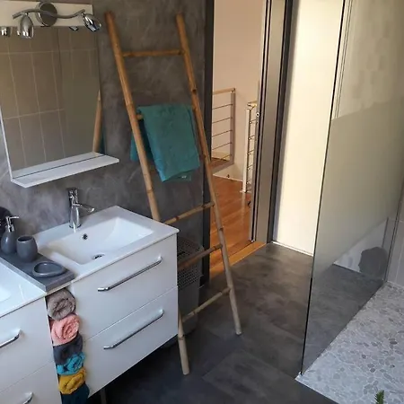 Appartement Tranquille Rochechouart Exterior foto